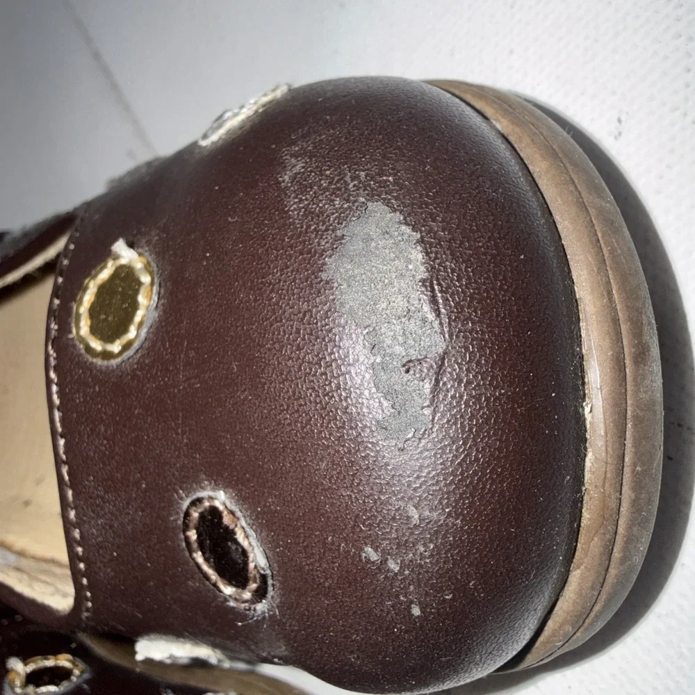 FootMates brown leather